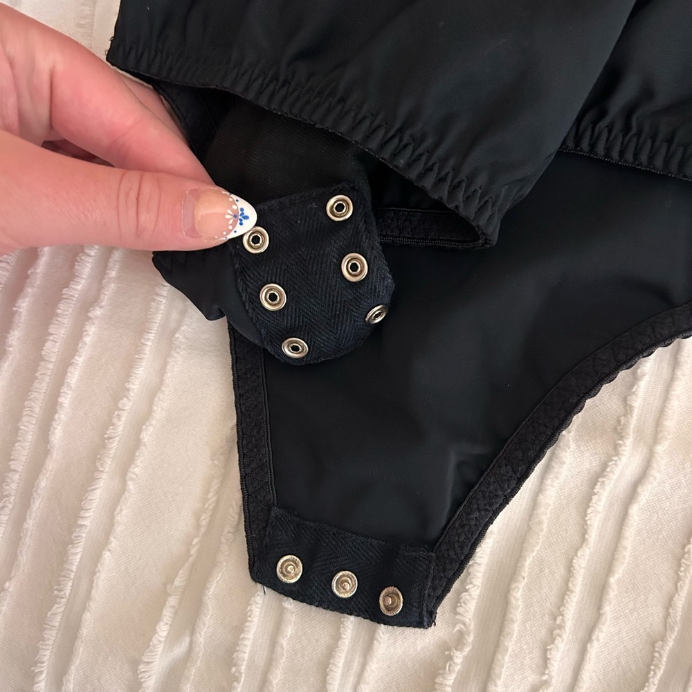 Smoothie Black Lace Bodysuit - Picture 3 of 4